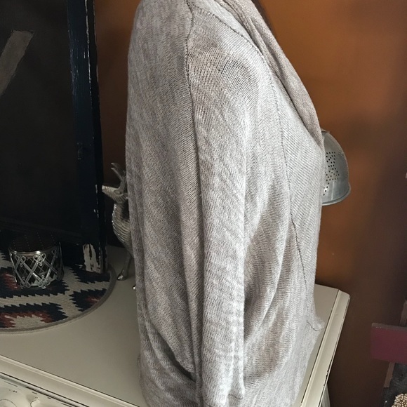 NWT Silver Jeans Wrap Sweater Top Medium & XLARGE - Picture 3 of 6
